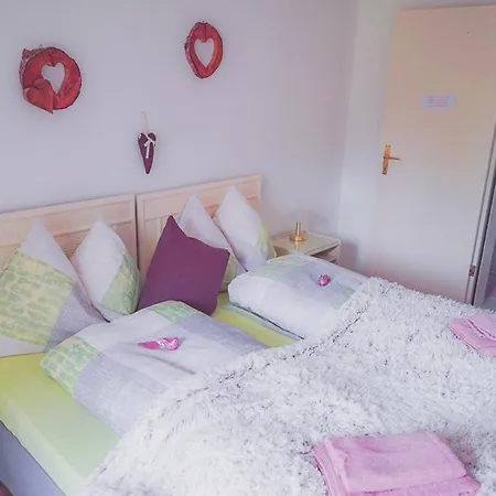 Lake Rooms Därligen