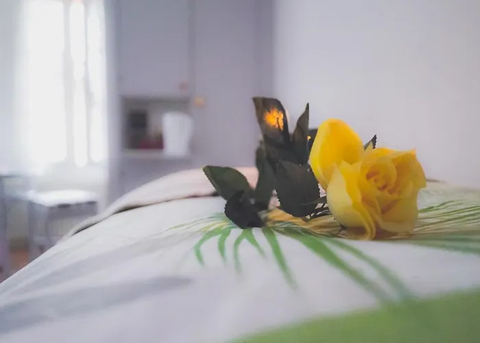 Lake Rooms Pensión 3*