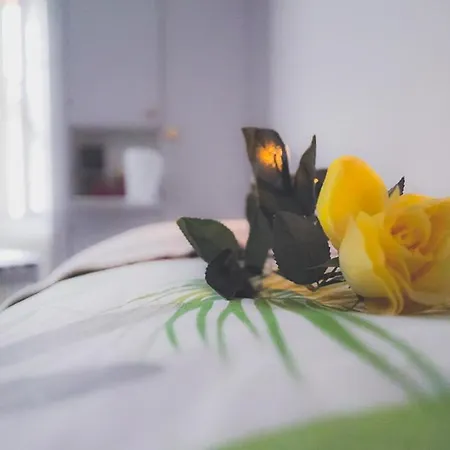 Lake Rooms Affittacamere 3*