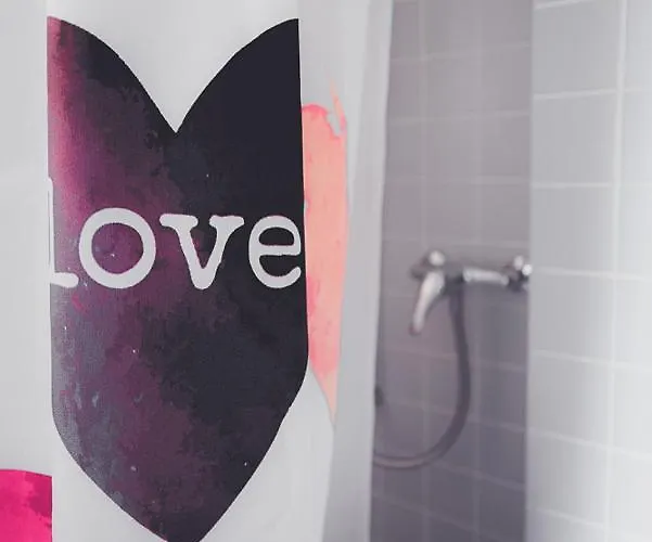 Lake Rooms Guest house Darligen