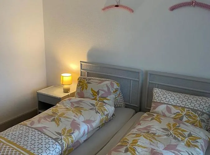 Lake Rooms Guest house